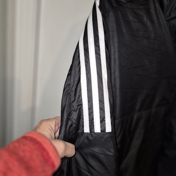 Adidas Essentials Insulated Hooded Jacket Black Sz.S - Picture 9 of 12